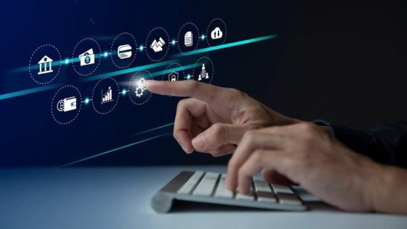变频冰箱维修师傅与定频技术：揭秘两者之间的差异
